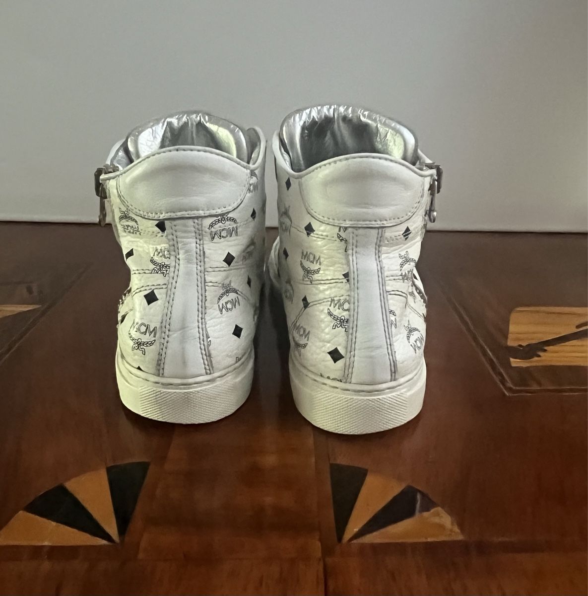 Scarpe da uomo: MCM High-Top Sneaker/ Gr. 42 – Usato da Basel venduto da marinaliane 1