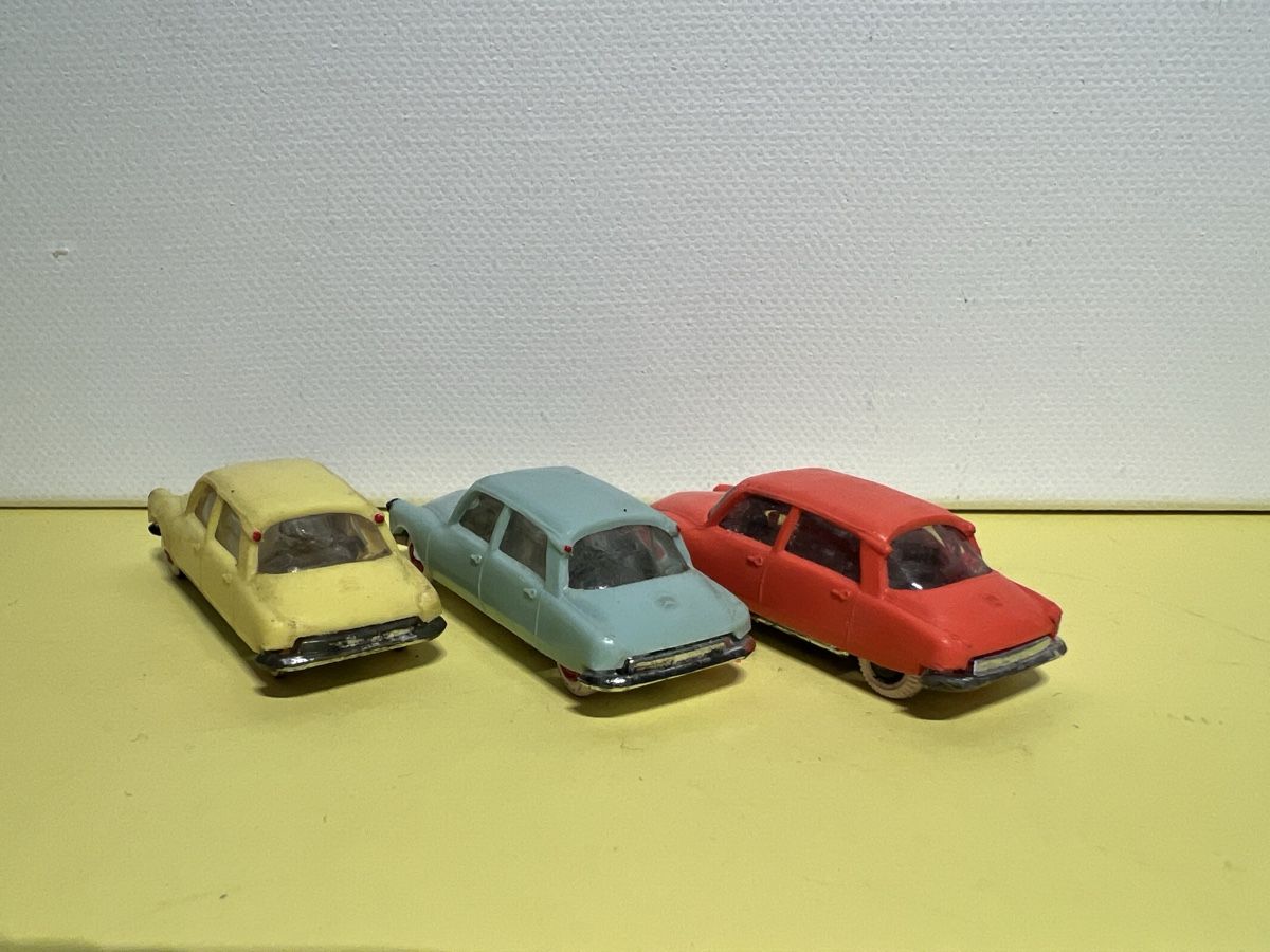 Norev Modellini d'auto: Norev 3x Citroen DS in 1/87 – Usato da Weinfelden venduto da Kammerflimmern 1
