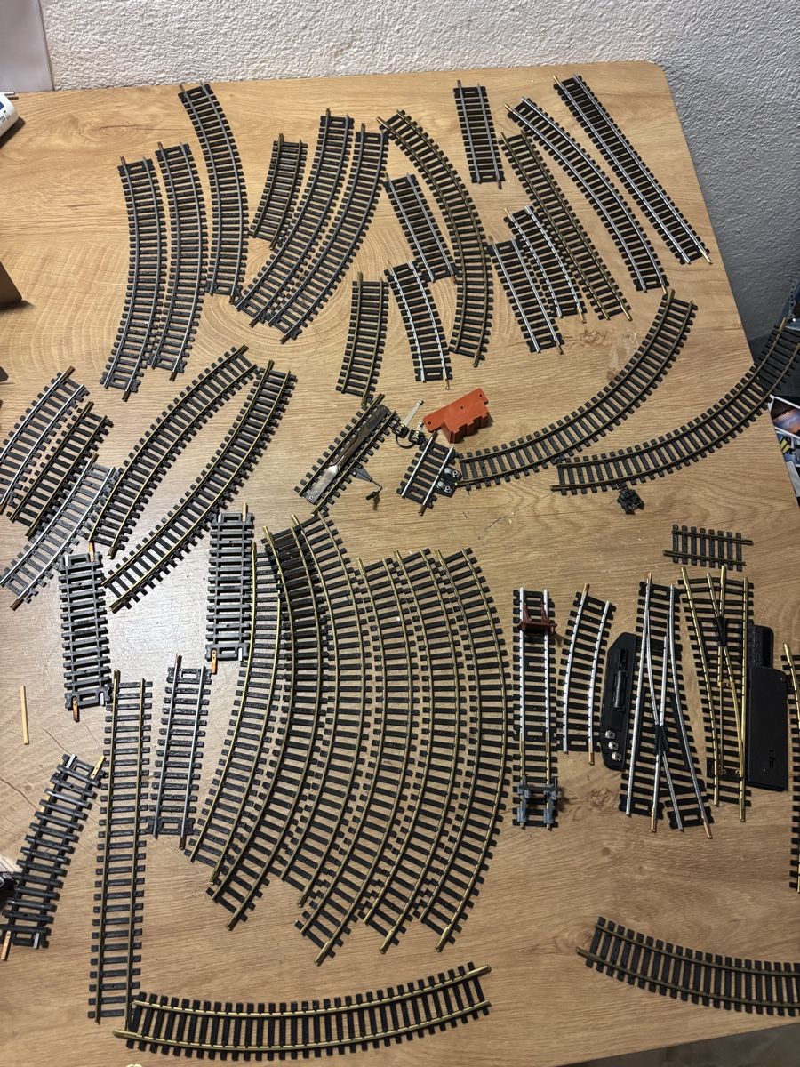 Fleischmann Modellini di ferrovie: Vintage Fleischmann Modelleisenbahn Sammlung – Usato da Orpund venduto da BlackEagel80 5