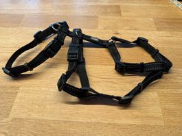 Wie Neu! Y Hundegeschirr - Schwarz - 2 Sicherheits-Schlaufen