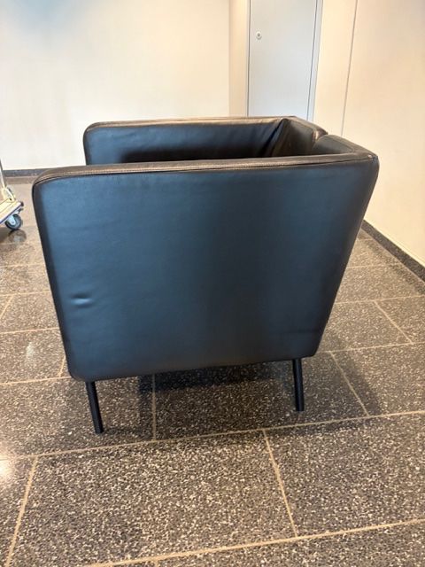 Ikea Poltrone: Ikea Sessel Ekerö schwarz – Usato da Bubikon venduto da Neuhus 2