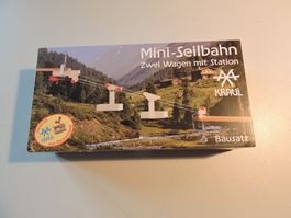Mini Seilbahn mit Station und 2 Wagen Kraul Bausatz