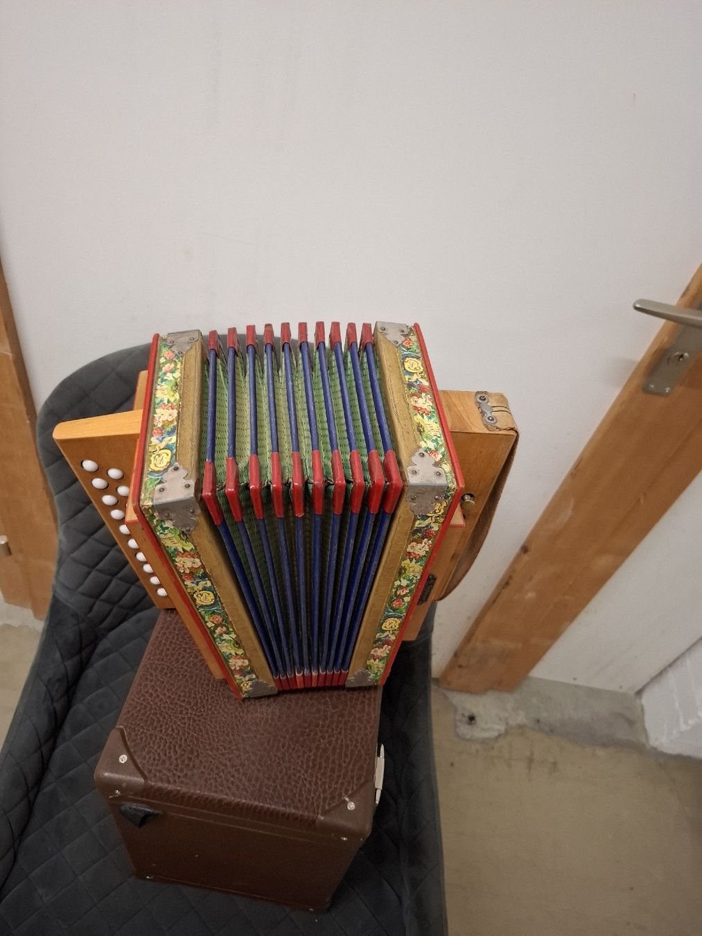 Eichhorn Strumenti musicali: Eichhorn orgeli ton C – Usato da Villeneuve venduto da BibiVintage 7