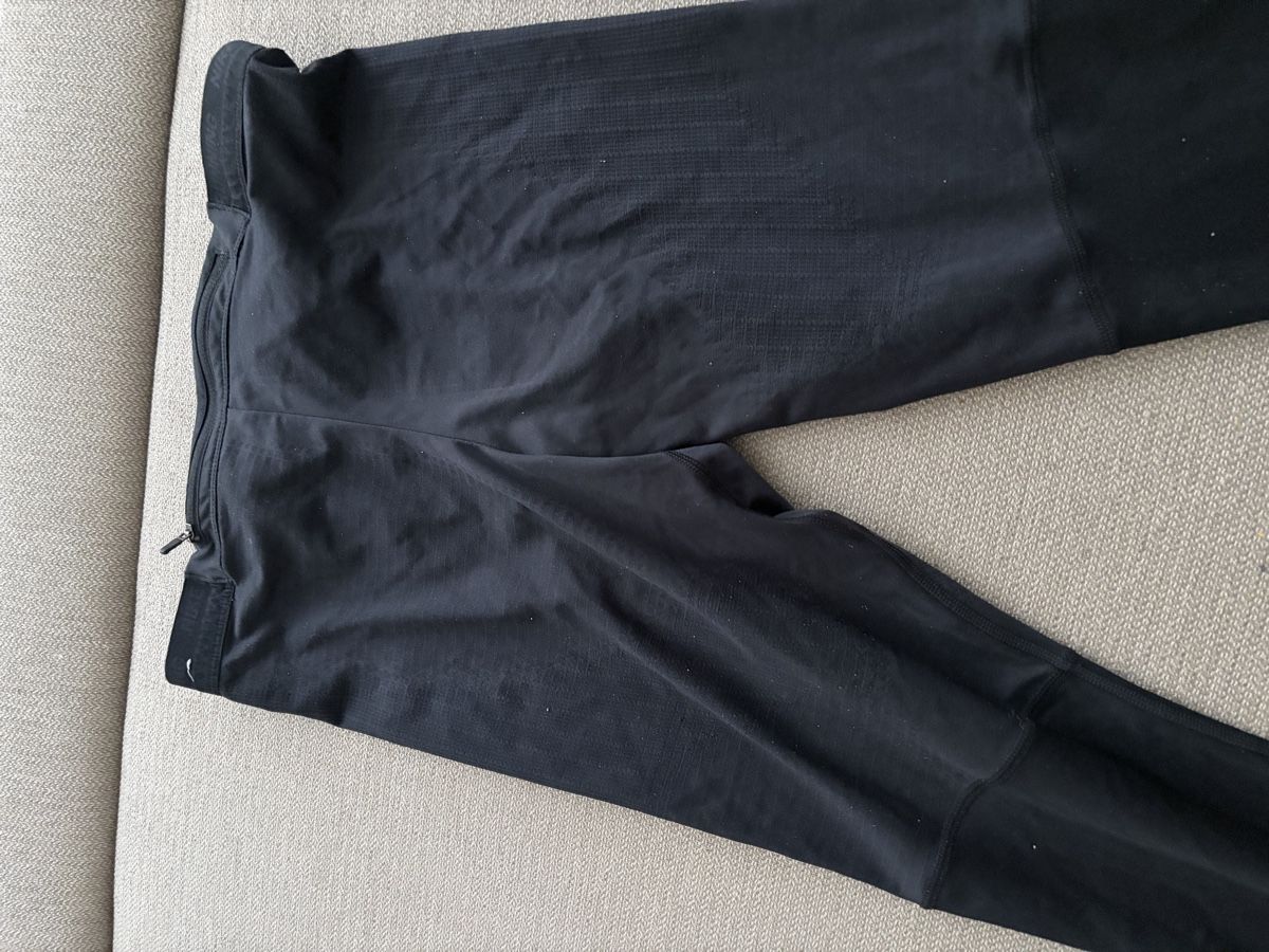 Nike Hosen: Nike Long tights M – Gebraucht aus Zürich von von_sj9s 7