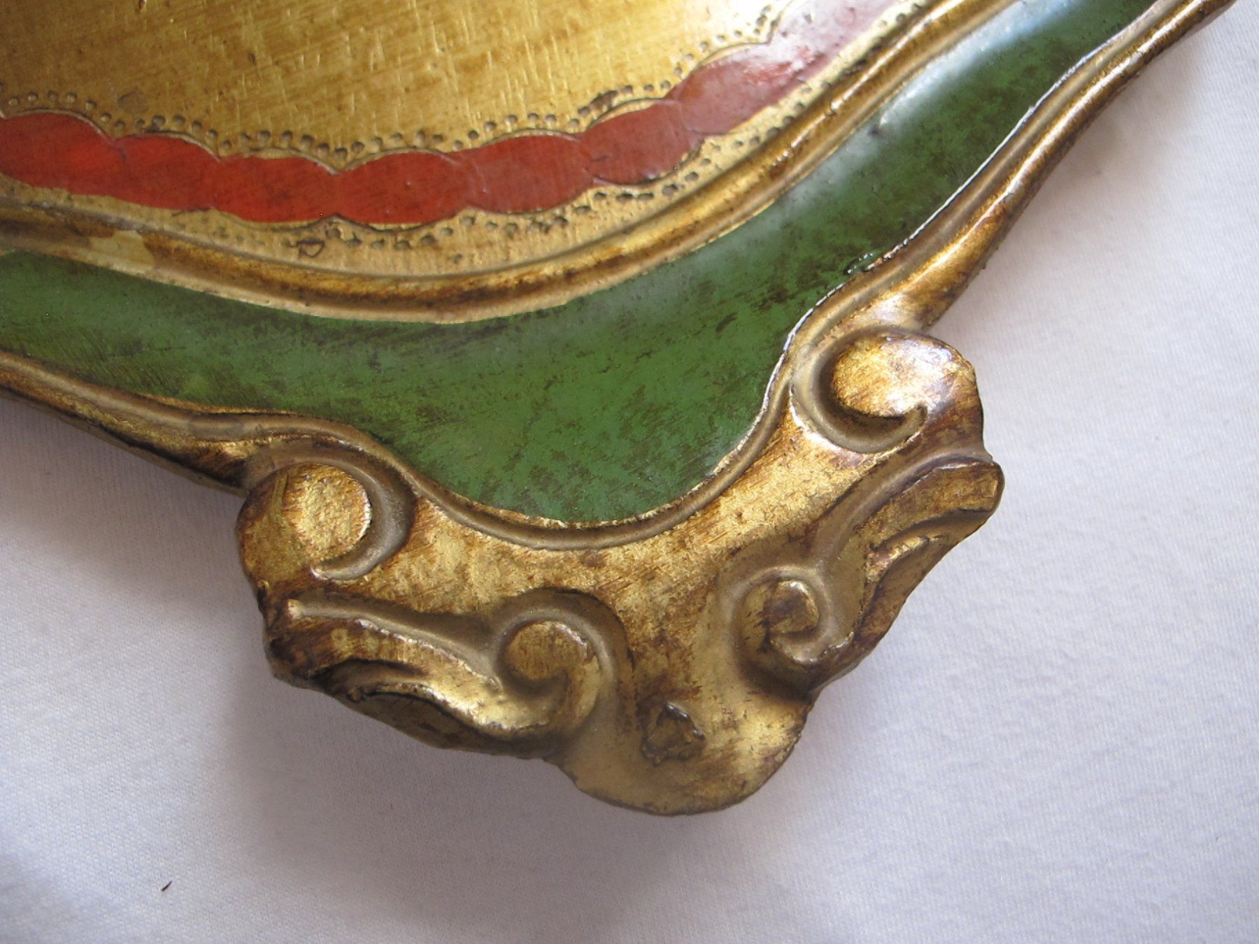 Servierplatten: Antikes Holztablett, Gold verziert, Vintage – Gebraucht aus Löhningen von Chimae67 4