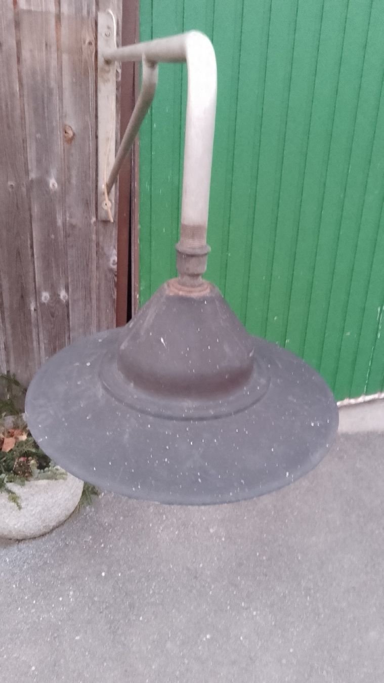 Lampen: Aussenleuchte Fabrikat Arma – Gebraucht aus Gretschins von Gisi7