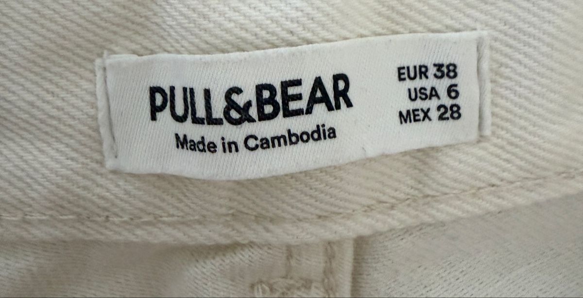Pull&Bear Jeans: Pull&Bear Jeans, weiss, Gr. 38 – Usato da Dielsdorf venduto da sissy04 2