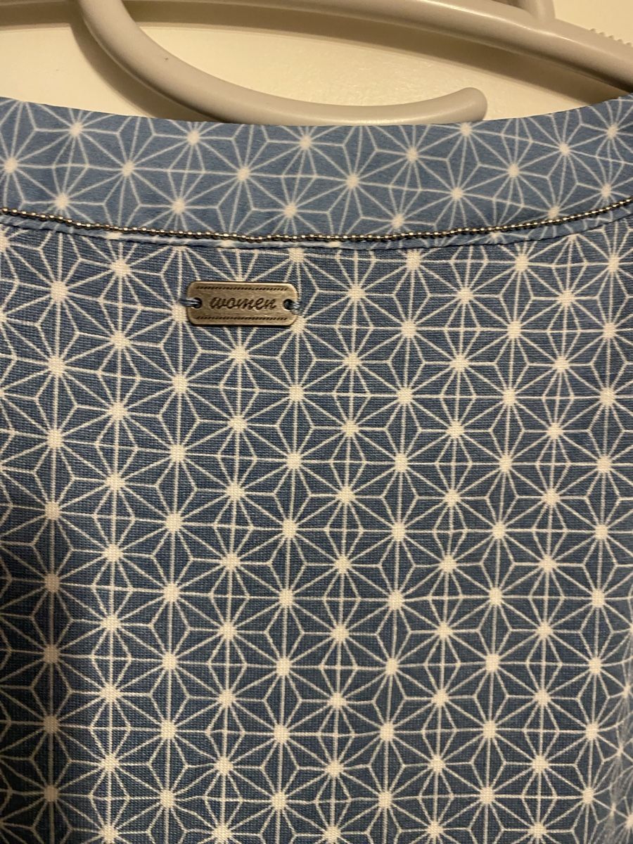 Tchibo Camicette: Damen Bluse Gr.36/38 TCM – Usato da Pfungen venduto da Sheki56 3
