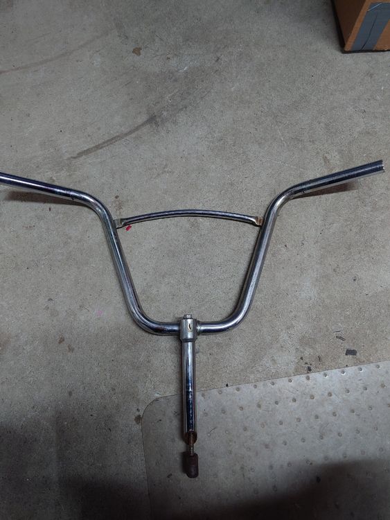 Guidon racing noir pour mobylette cyclomoteur MBK 51 type MR1 XR Magnum