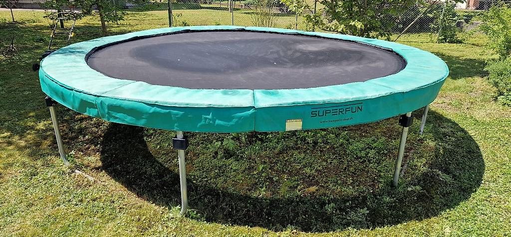Trampoline: Trampolin Superfun – Gebraucht aus Thun von SwissMounty 3