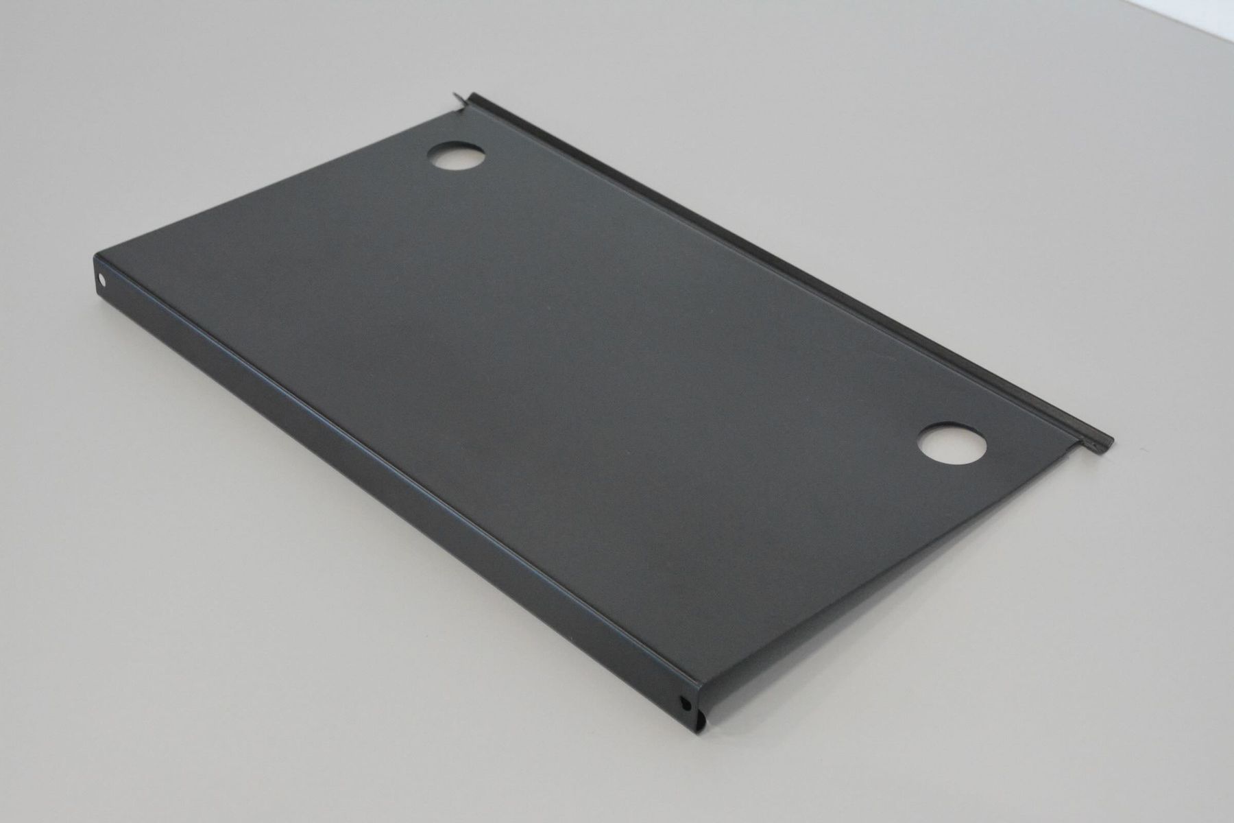 Altro in Decorazioni & Accessori: Hettich Basic Schrägfächer für Korpus - Schwarz 355mm breit – Usato da Schönenwerd venduto da mcofficeshop 2