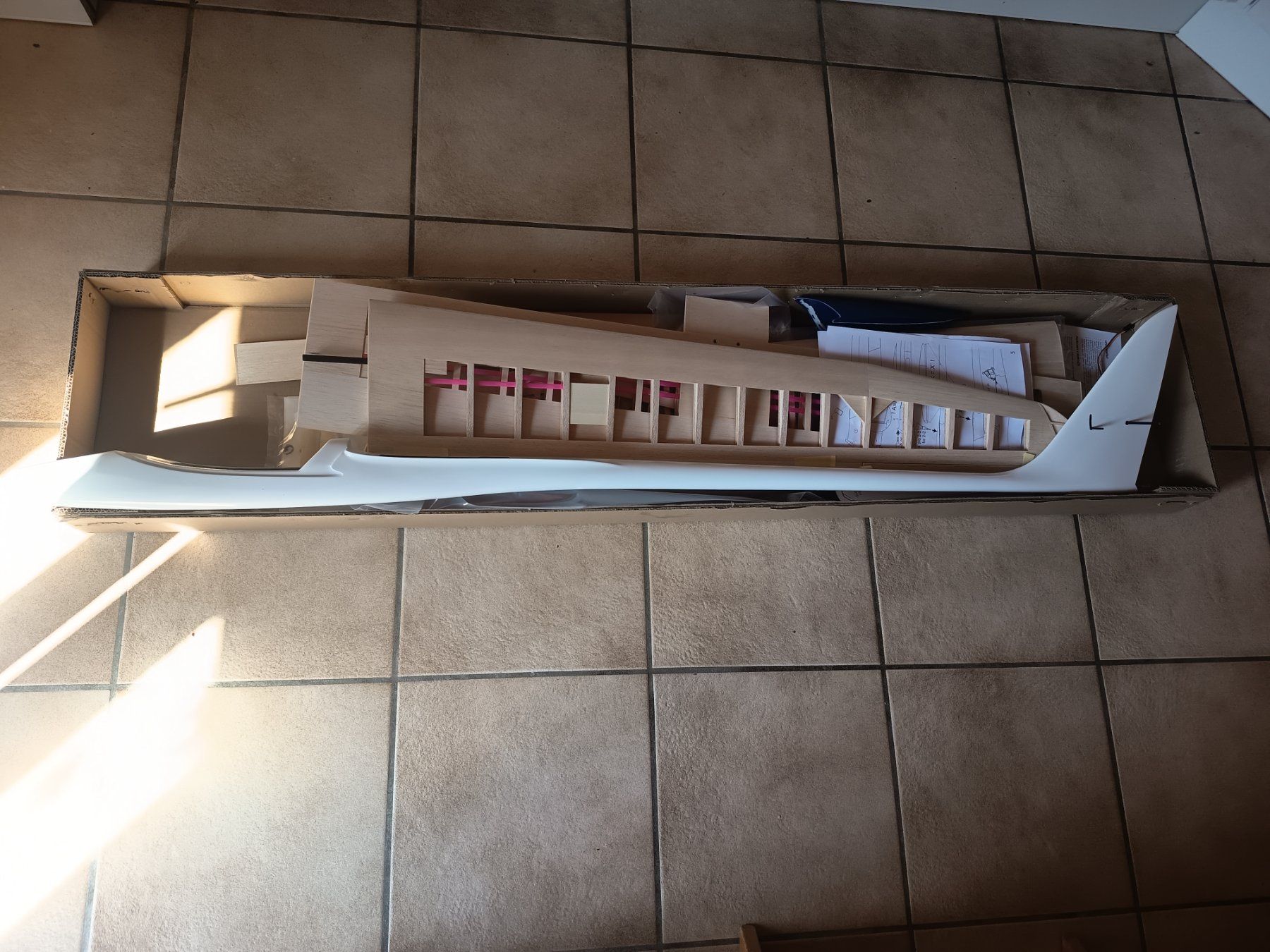 Modellismo RC: Elektrosegler topmodel elite – Nuovo e nell'imballaggio originale da Corgémont venduto da ilo_89gh 1