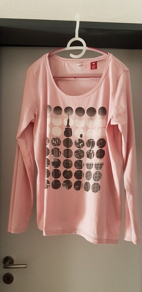 T-Shirts: Neuw. S.Oliver T'Shirt langarm - rosa mit Muster - Gr. 44 – Neu (gemäss Beschreibung) aus Uznach von Laeuffer