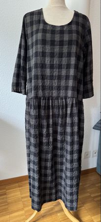 Robe MAMA B carreaux, taille L, coton, noir et écru