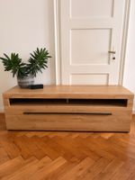 TV Board