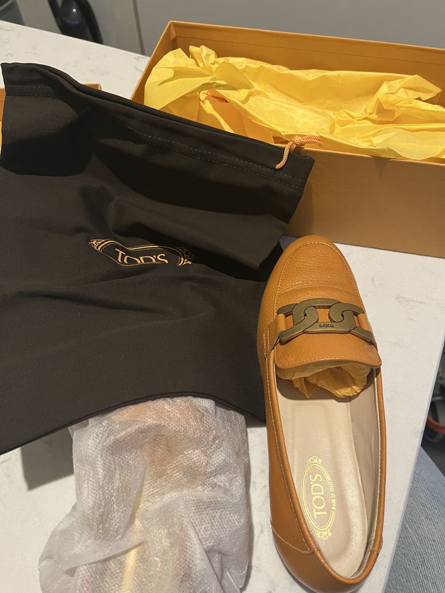 Tod'S Scarpe da donna: TOD's Gommino Leather Loafers - Size 38 – Usato da Mies venduto da nic_yk5d 9