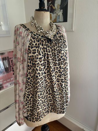 Blumarine Pullover , neu, S= 38-40, Traumhaft , Np:450.-