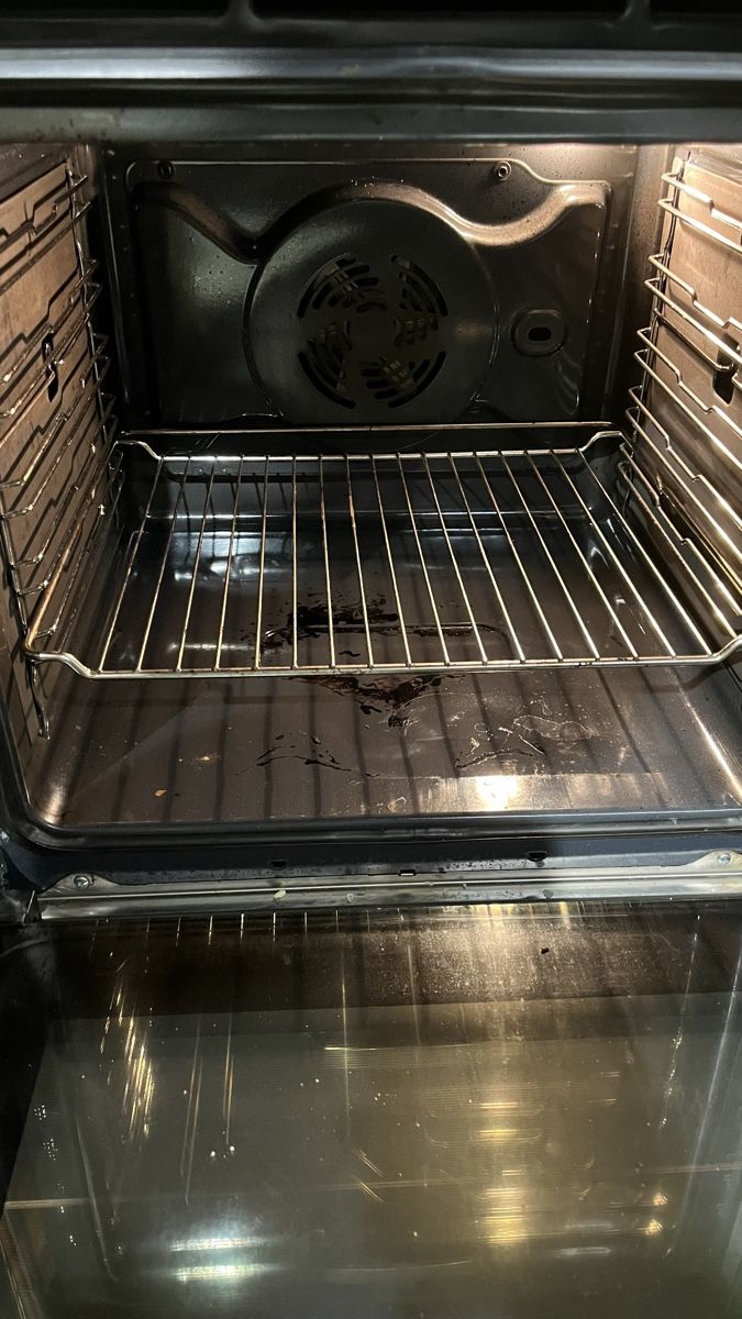 Whirlpool Fours: Four encastrable Whirlpool FXTM6 – D'occasion à Corserey par Zreik82 2