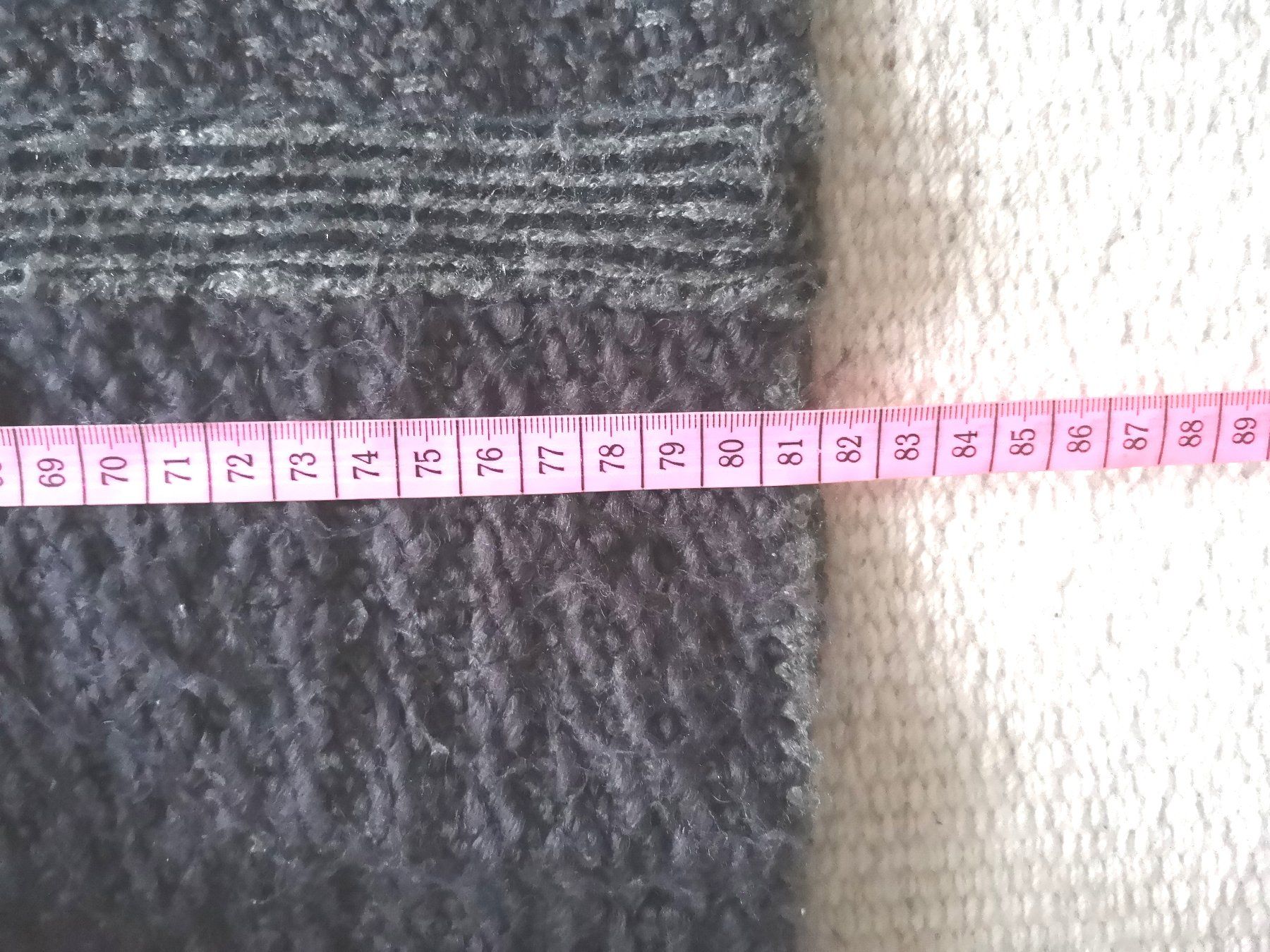 Only Giacche: ONLY elegante lange Strickjacke Gr. S oliv mit Muster – Nuovo (secondo la descrizione) da Münsingen venduto da Nik_und_Kat 5