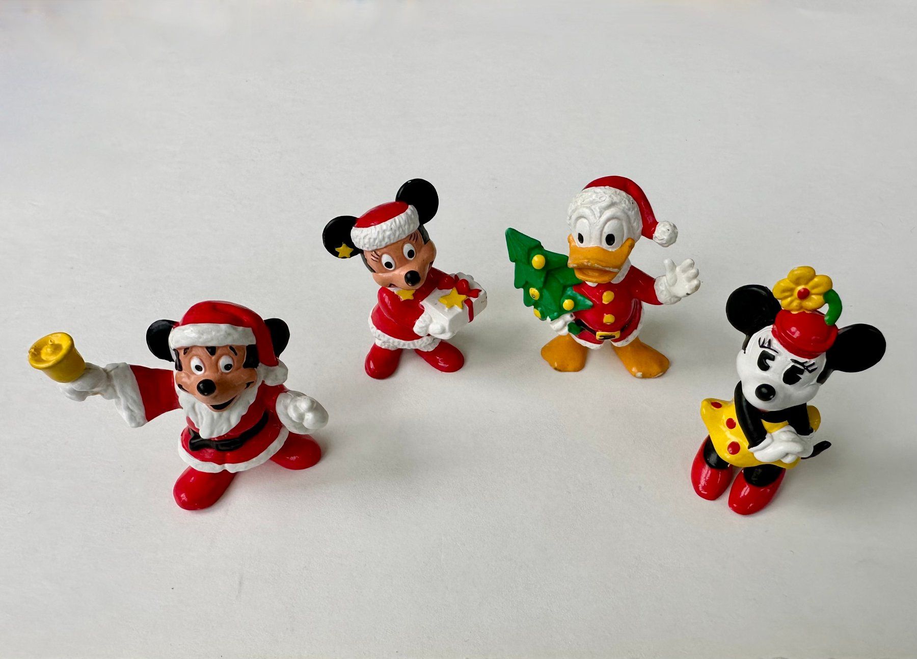 Bullyland Jouets: Bully Micky Maus, Minnie Maus, Donald Duck, Bullyland – D'occasion à Adligenswil par e17s15
