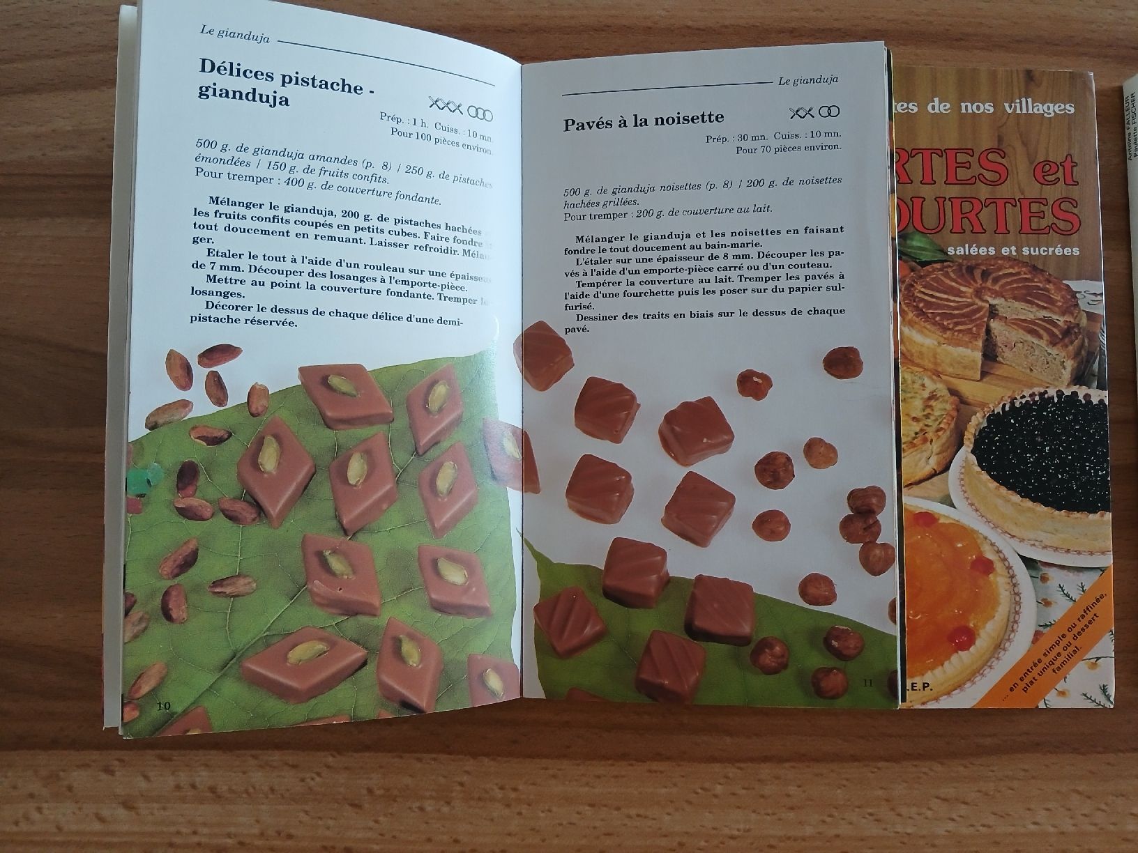 Libri: 3 livres de cuisine de la collection – Usato da Le Sentier venduto da arc_2thy 1