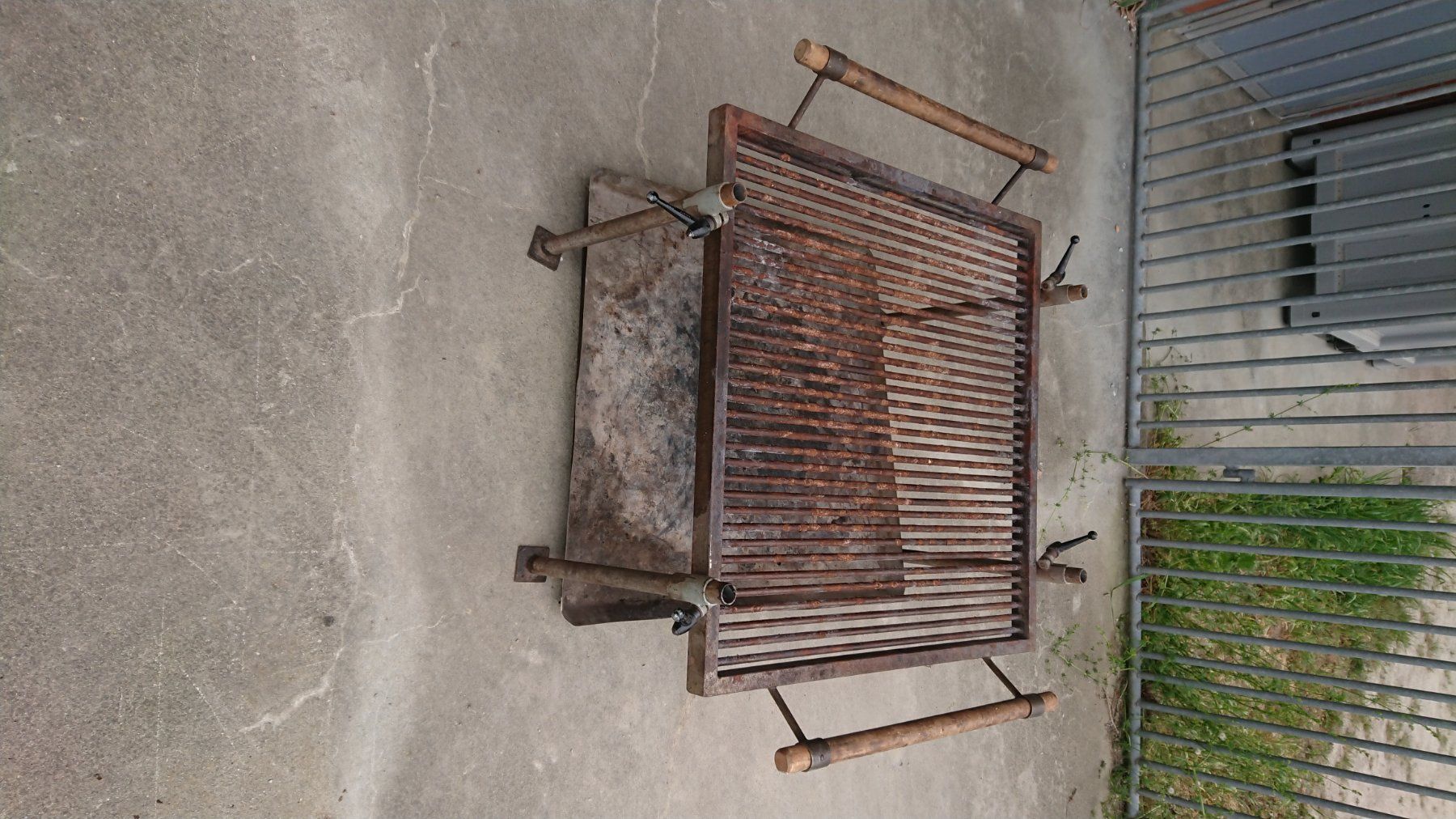 Grills: Grill – Gebraucht aus Gasel von Golf_48 1