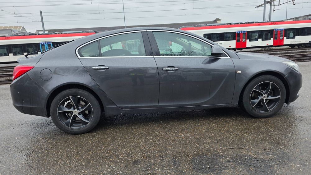 Opel Insignia 20 DTj Automat (Gebraucht) in Arbon für CHF 2500 – nur ...