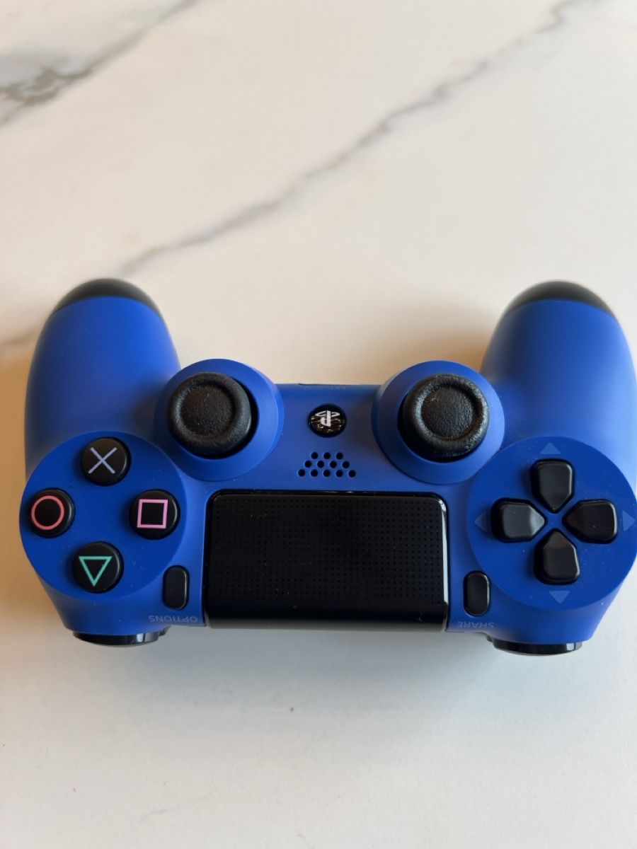 Sony Controller: Sony Playstation 4 Dualshock Controller Blau, Top! – Usato da Wollerau venduto da Plakatfreund
