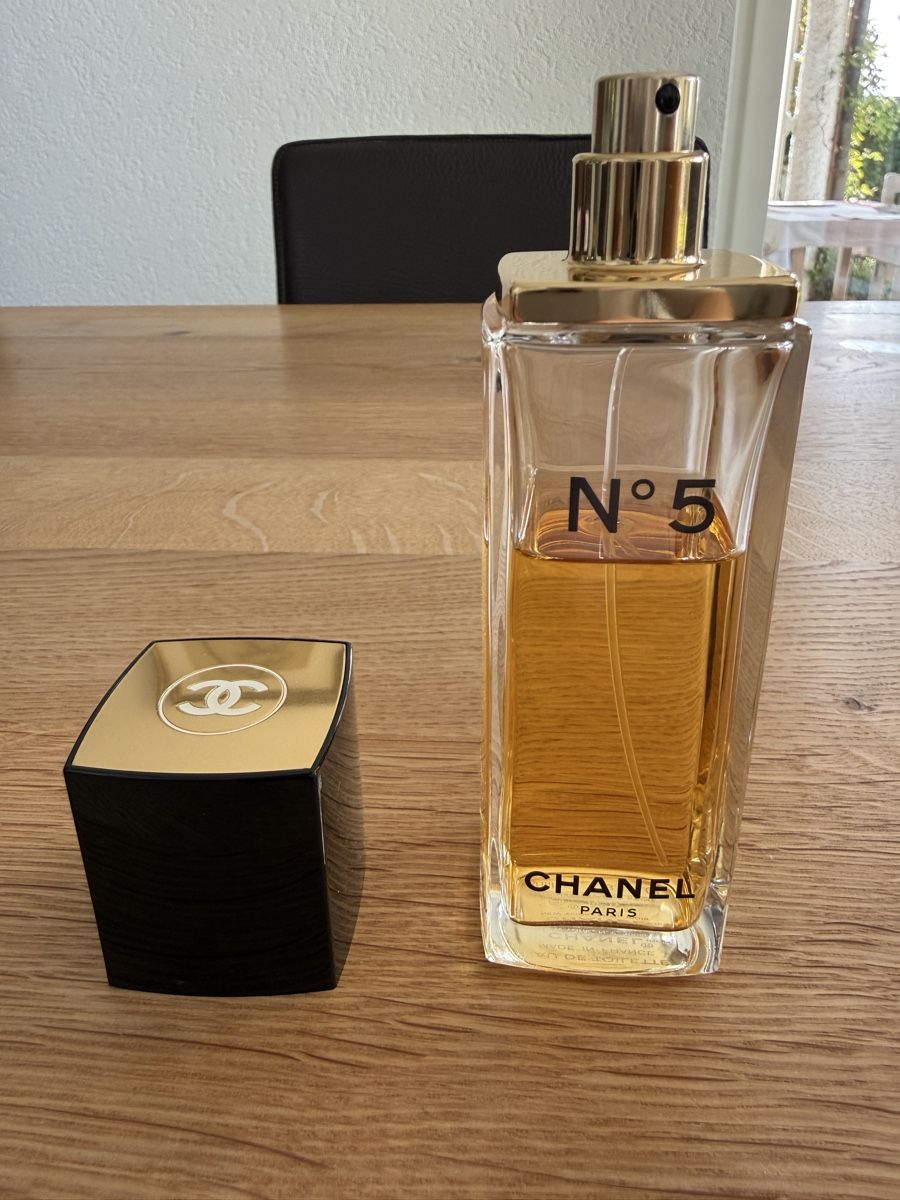 Chanel Parfum & Eau de Toilette: Chanel N°5 Eau de Toilette – Gebraucht aus Russikon von manureloop 1