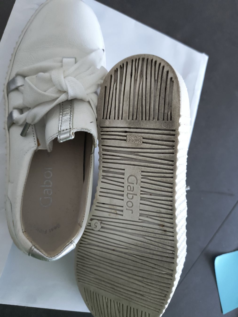 Gabor Damenschuhe: Gabor Sneakers weiss Leder Grösse 5 – Gebraucht aus Oberweningen von Bumblebee2 3