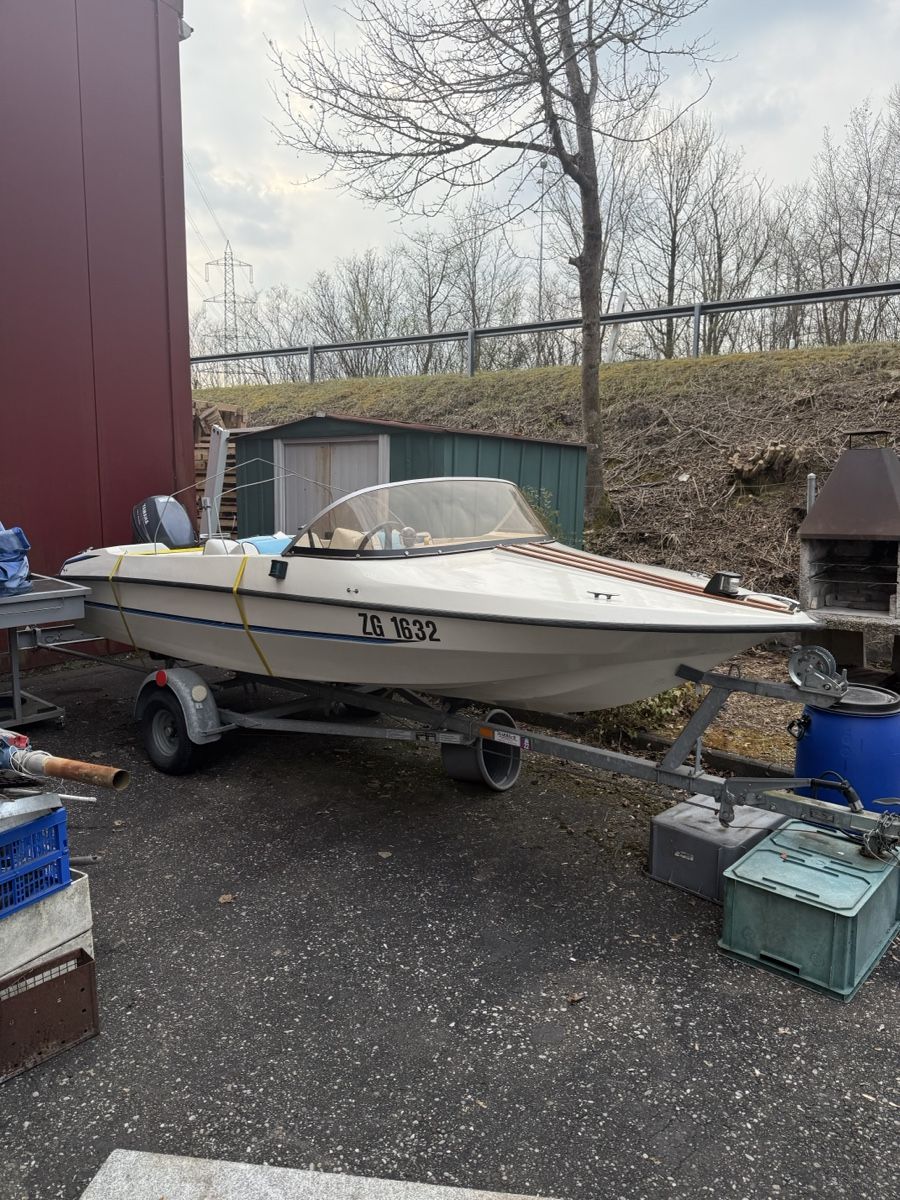 Yamaha Boote: Motorboot mit Trailer zu verkaufen - 8 Ps – Gebraucht aus Cham von Mmylan