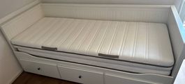 IKEA HEMNES Tagesbett inkl. 2 Matratzen weiss
