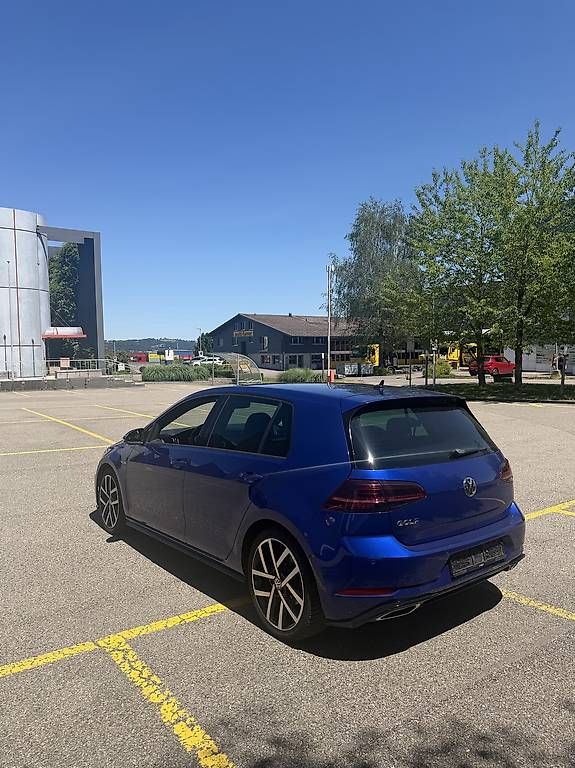 Automobili: VW Golf 7 1.5 TSI R-Line – Usato da Wilen b. Wil venduto da ajv_kss8 3