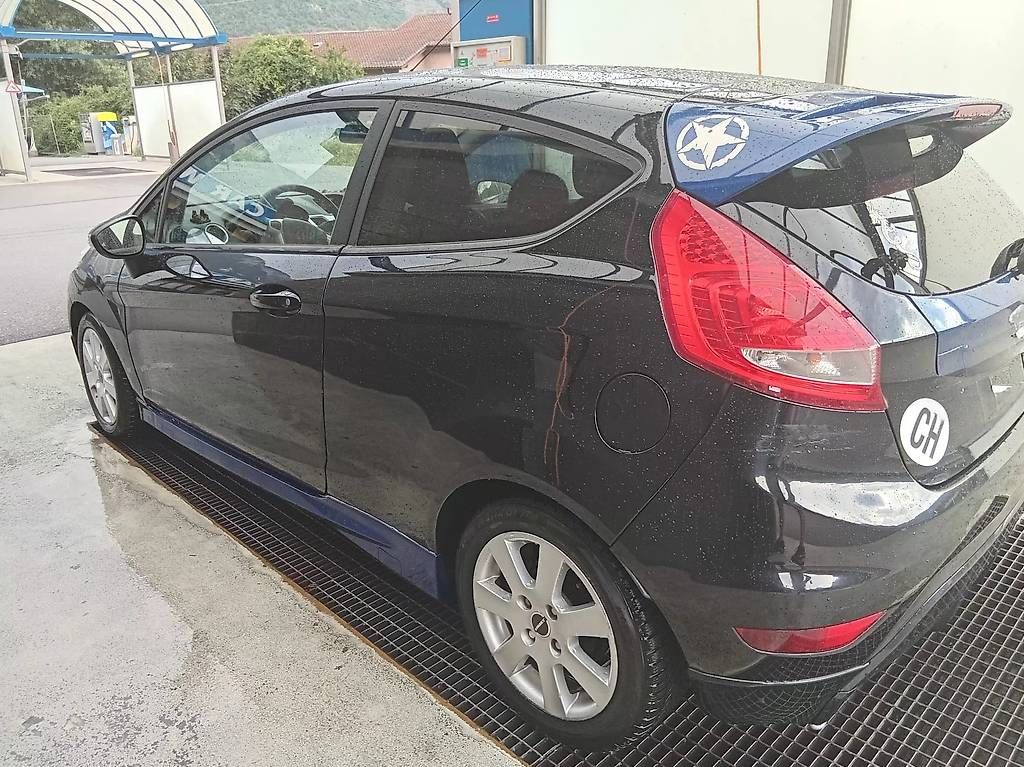 Ford Autos: Ford fiesta 1.8 – Gebraucht aus Sierre von pec_lj6j 1