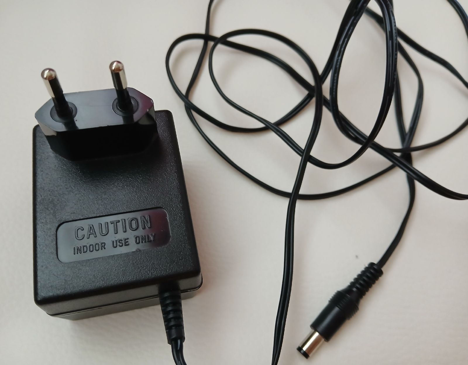 Lecteurs & Adaptateurs: Adaptateur 230 V – Neuf (Voir description) à Le Brassus par bla_7wxg 3
