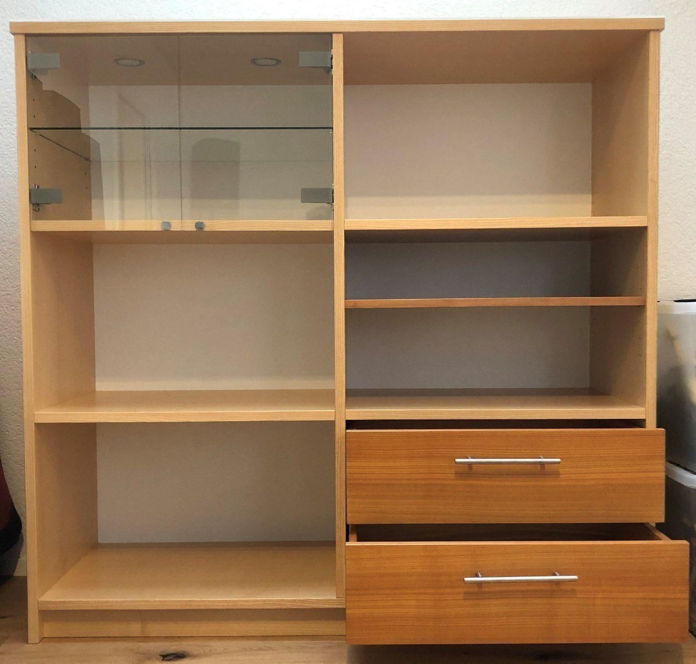 Vetrine: Highboard mit Vitrine – Nuovo (secondo la descrizione) da Veltheim AG venduto da EVENT-LLS