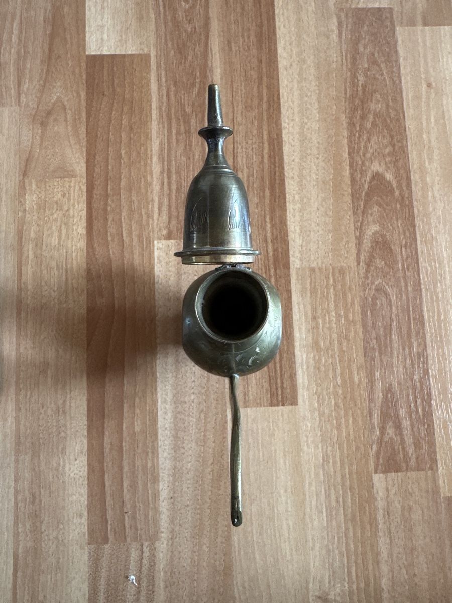 Caraffe: Antike orientalische Messingkanne Höhe 28 cm – Usato da St. Gallen venduto da mai_2lcj 2