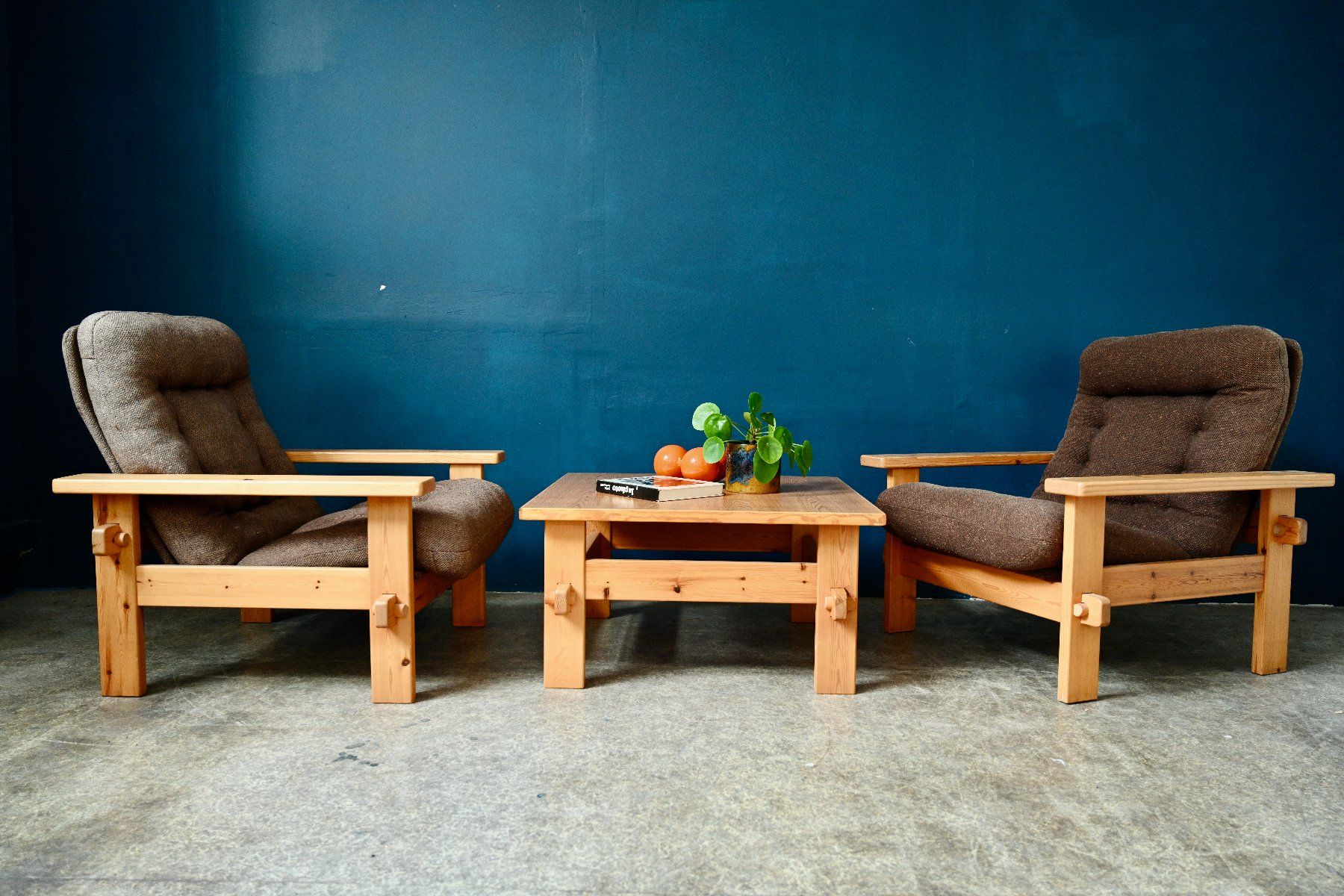 Sessel: Ensemble de salon fauteuils table basse scandinave  vintage – Gebraucht aus COLMAR von Sophiebellelurette