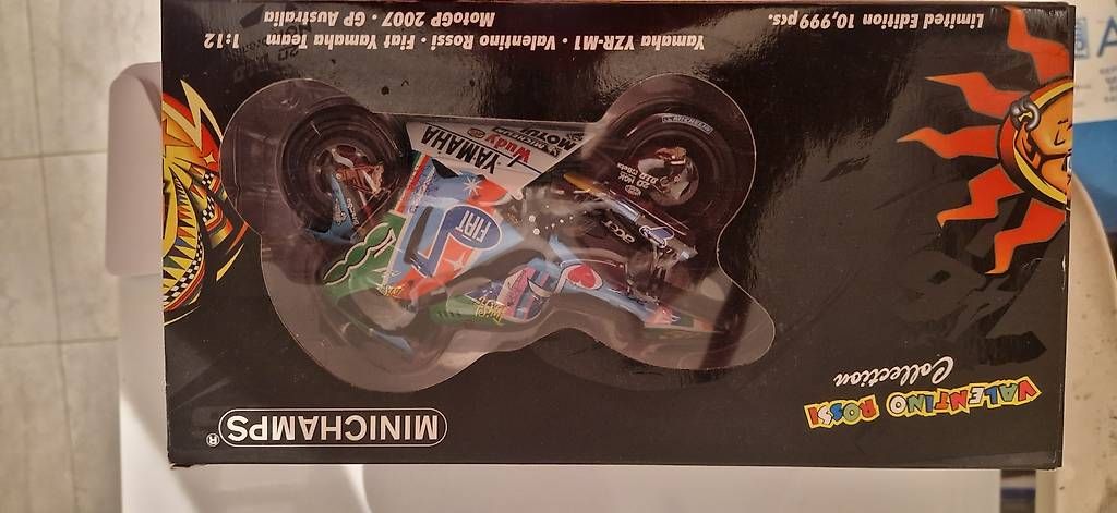 Minichamps Kit di modellismo & Modellini statici: Modellino Valentino Rossi – Usato da S. Antonino venduto da ros_r9hm 3