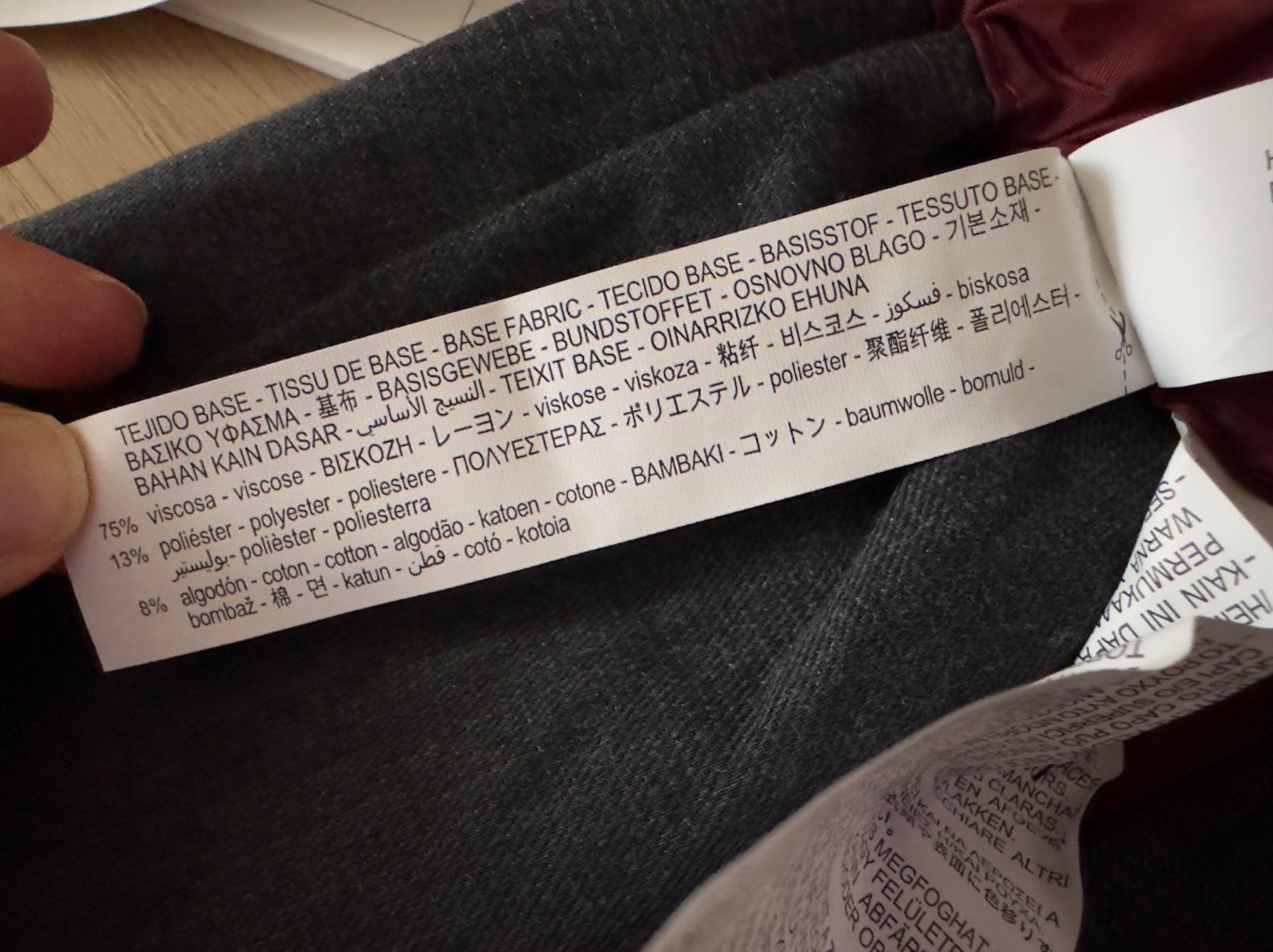 Zara Gonne: Zara Lederrock, bordeauxrot, Gr. S – Nuovo (secondo la descrizione) da Basel venduto da FatmaCan52 4