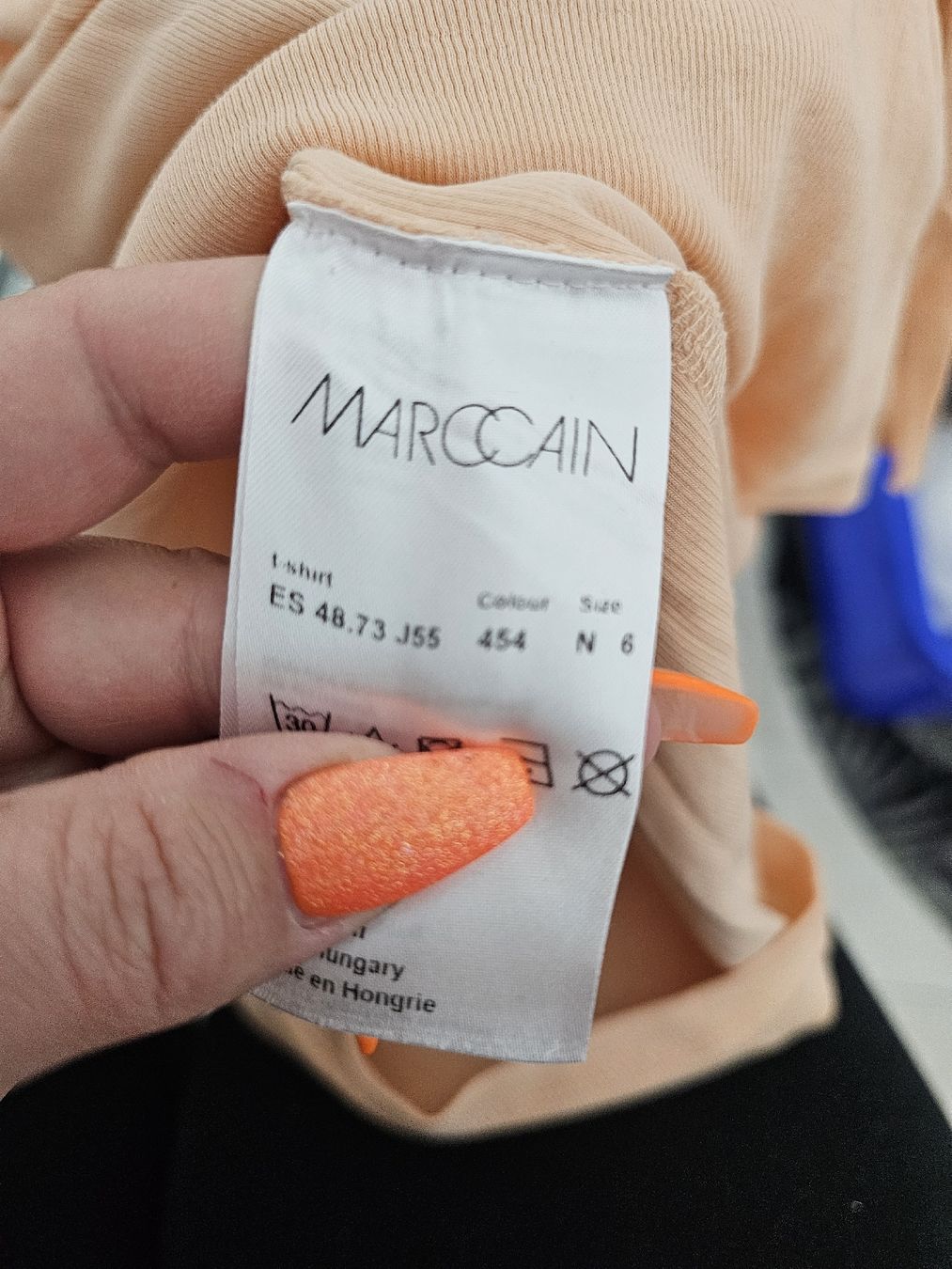 Marc Cain T-shirt: Marc Cain Shirt N6 – Nuovo (secondo la descrizione) da Berg TG venduto da lisboa.sky 2