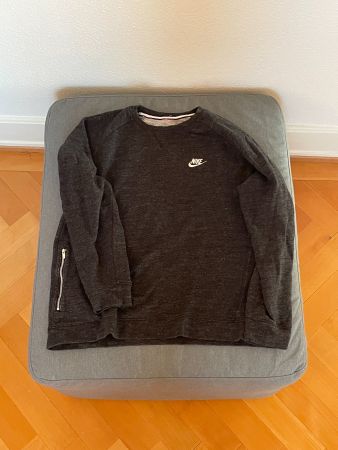 Pull Nike gris foncé – Taille L
