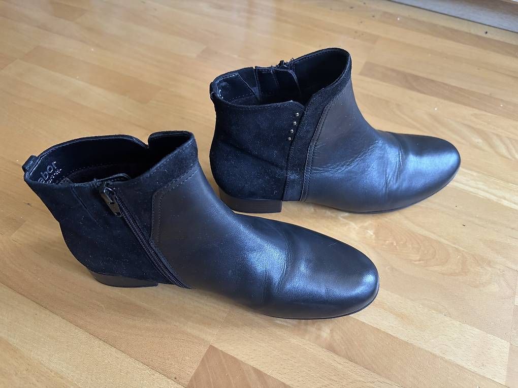 Gabor Scarpe da donna: Gabor Lederstiefeletten Gr. 6.5 schwarz – Nuovo (secondo la descrizione) da Seuzach venduto da Rockyalps
