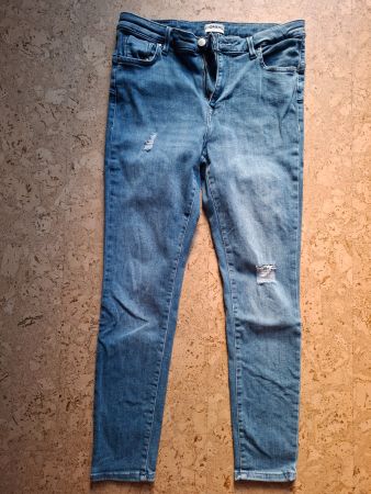 Only Jeans blau mit Rissen und Used-Look guter Zustand