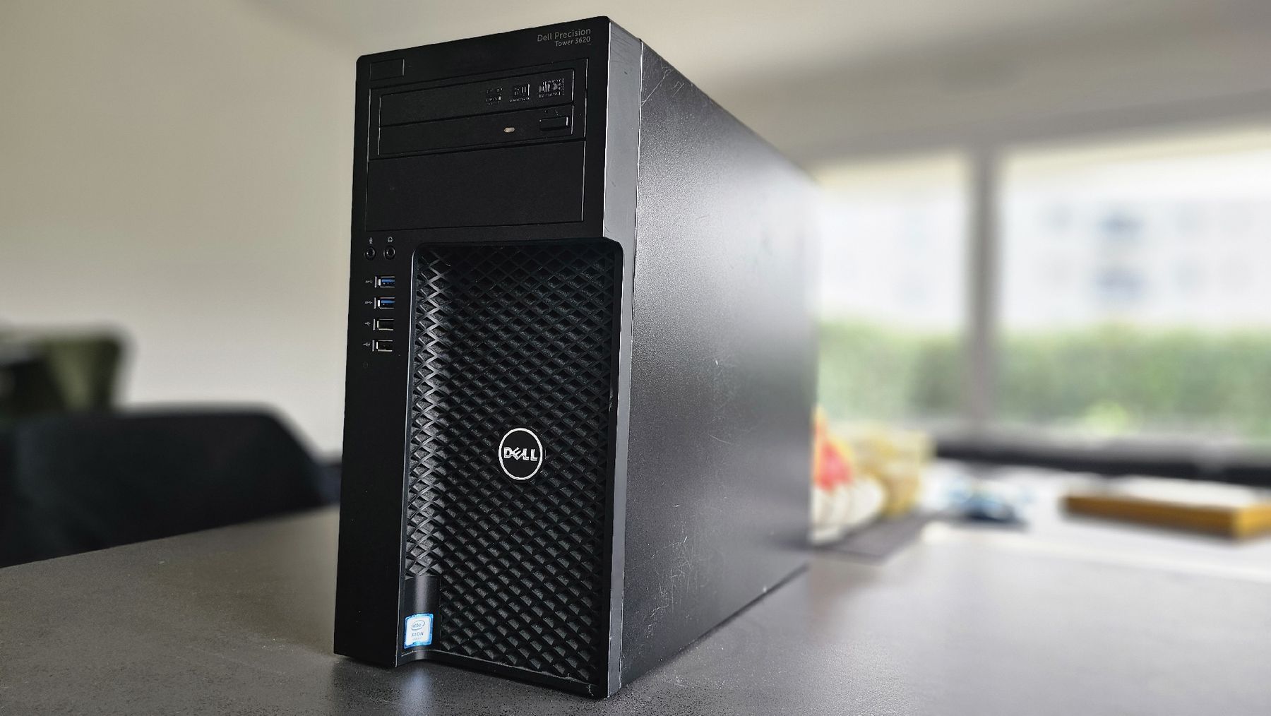 Dell PC: Dell Precision Tower 32gb RAM, RTX 4000 – Usato da Aproz (Nendaz) venduto da Svet_f