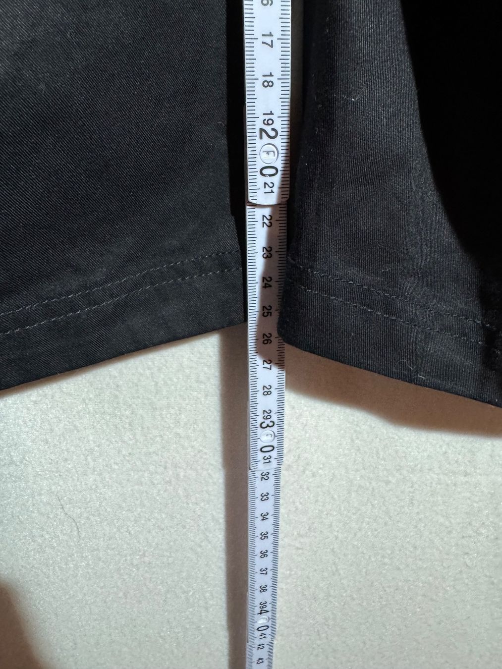 Pantaloni: Kurze Hose von Belowzero Gr. M – Usato da Grosswangen venduto da SALE_SALE_SALE 7