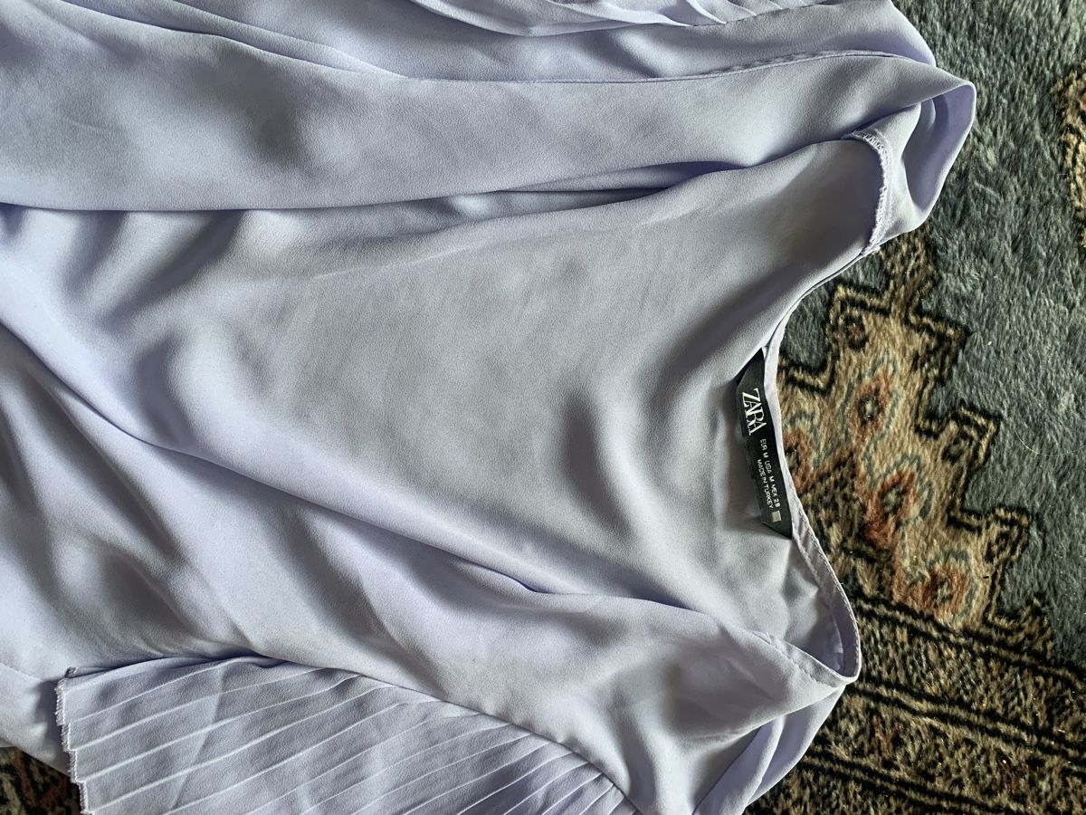 Zara Camicette: ZARA BLUSE GR M – Nuovo (secondo la descrizione) da Gutenswil venduto da Bregenzer8610 5