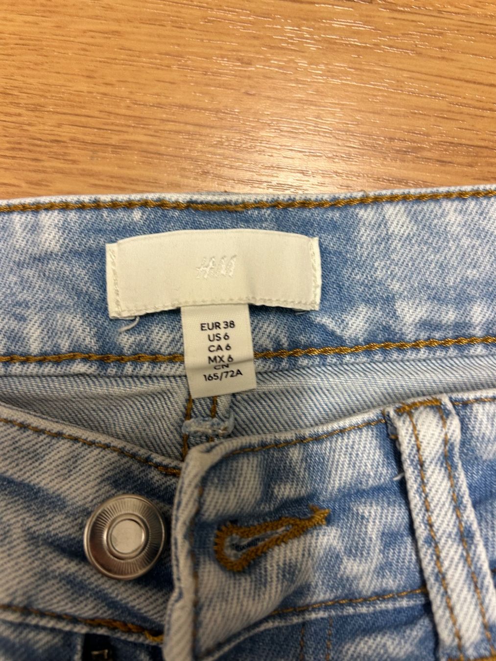 H&M Jeans: H+M Damen Jeans Gr.38 – Usato da Birsfelden venduto da Pearl10 1