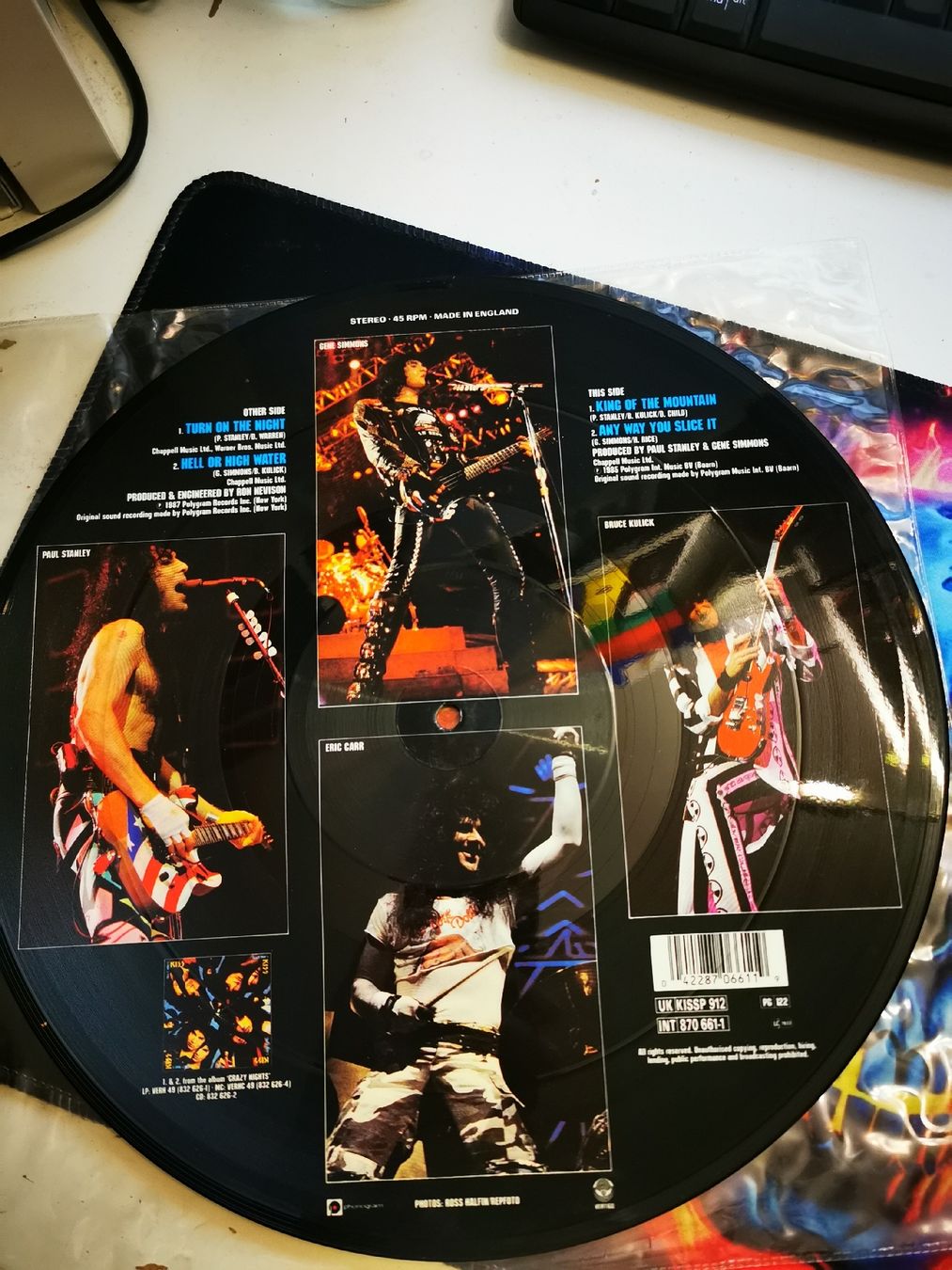 Dischi in vinile: KISS Turn On The Night  – Nuovo (secondo la descrizione) da Romanshorn venduto da Dbaumann60 1
