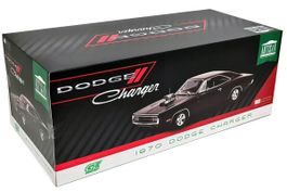 1:18 Greenlight Artisan - Dodge Charger with Blown Engine